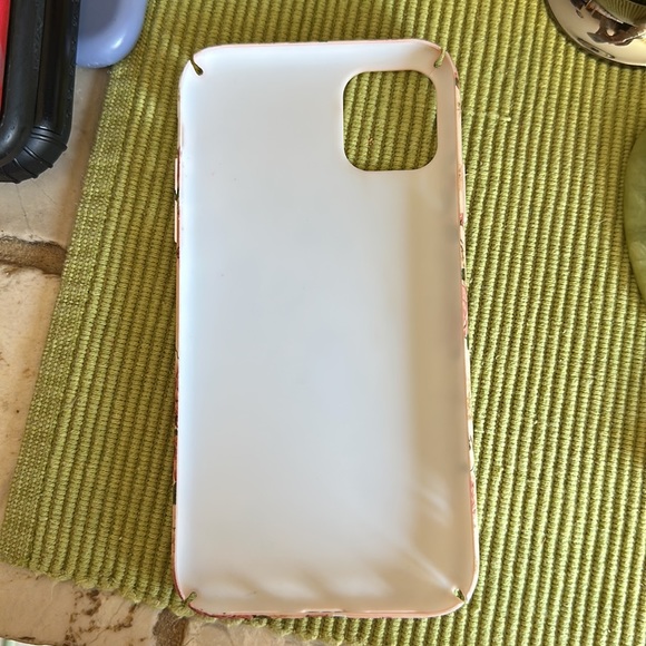 iphone 11 case - Picture 2 of 2